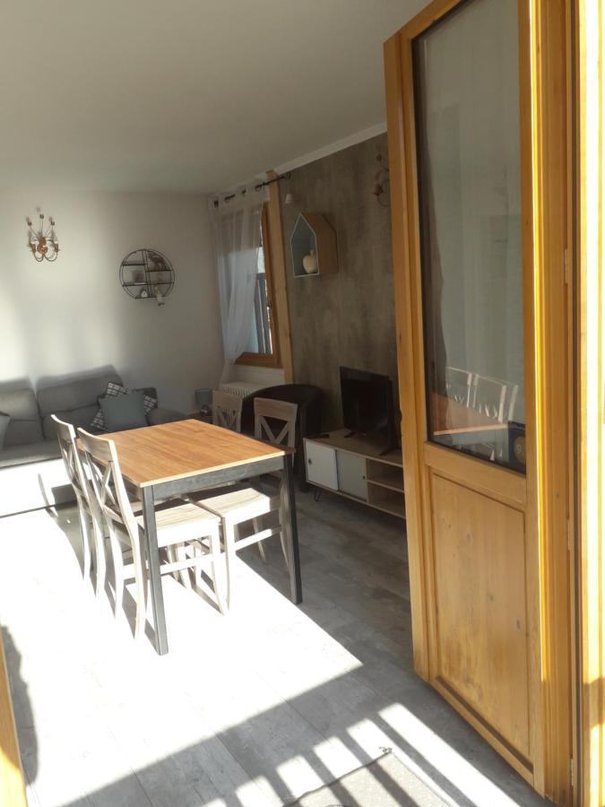 Enclos Savoyard Appartement Meuble 1Chambre 1 Canape Lits 3Personnes Grand-Aigueblanche Eksteriør billede